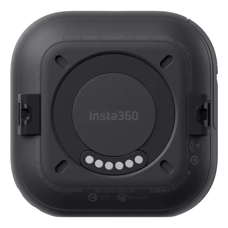Kamera sportowa akcji Insta360 GO Ultra Standard Czarny — 4K Ultra HD 3840×2880, sensor 1/1,28 cala, 240 fps, Wi‑Fi, wbudowany wyświetlacz, MicroSD, 52,9 g