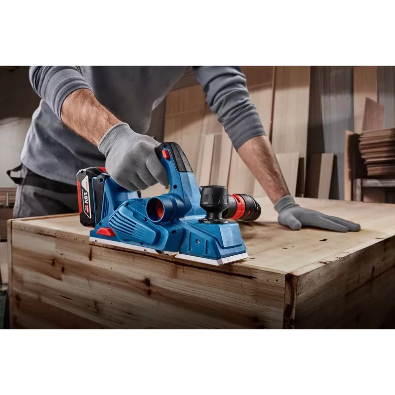 Bosch GHO 185-LI Czarny, Niebieski 14000 RPM