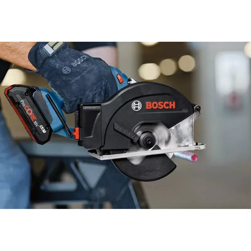 “Bosch Combi-kit 4 narzędzia 18V bateria”