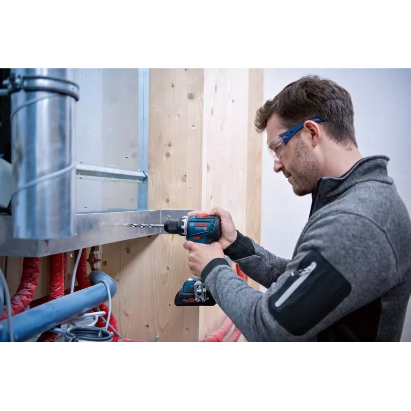 “Bosch Combi-kit 4 narzędzia 18V bateria”