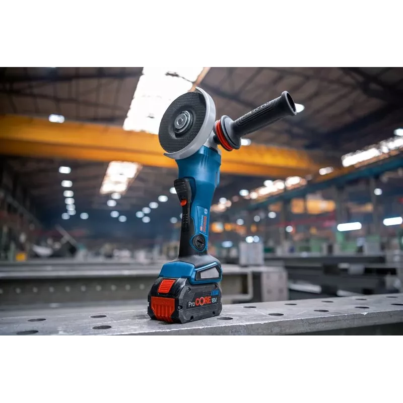 “Bosch Combi-kit 4 narzędzia 18V bateria”