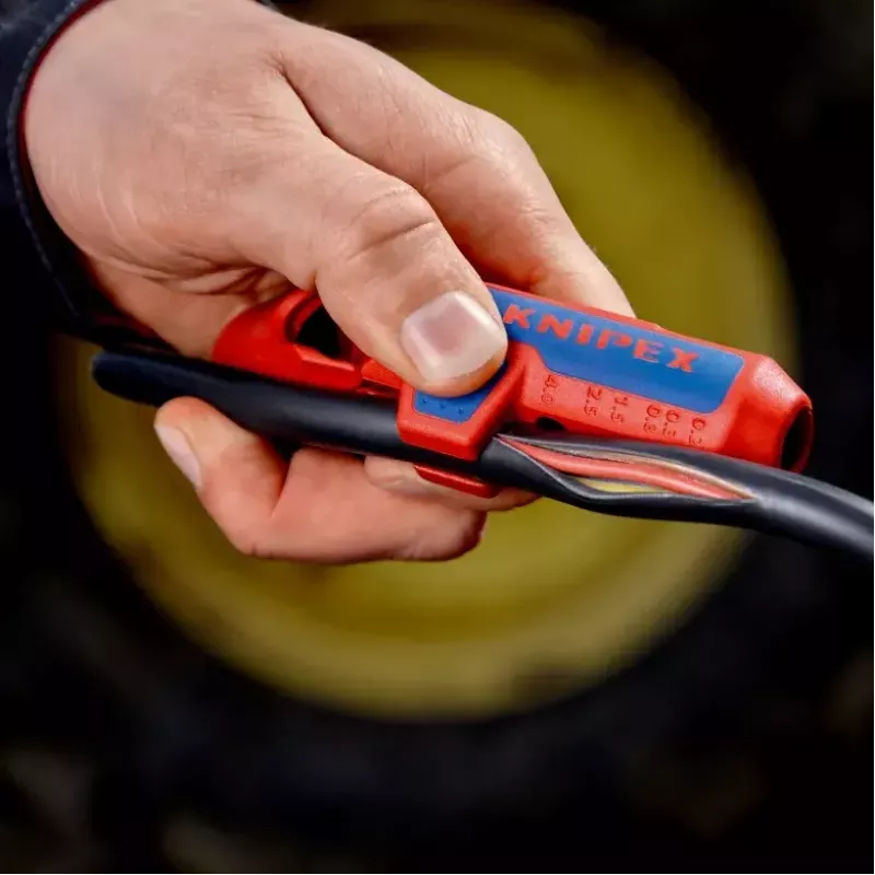 Ściągacz izolacji Knipex ErgoStrip 16 95 02 SB