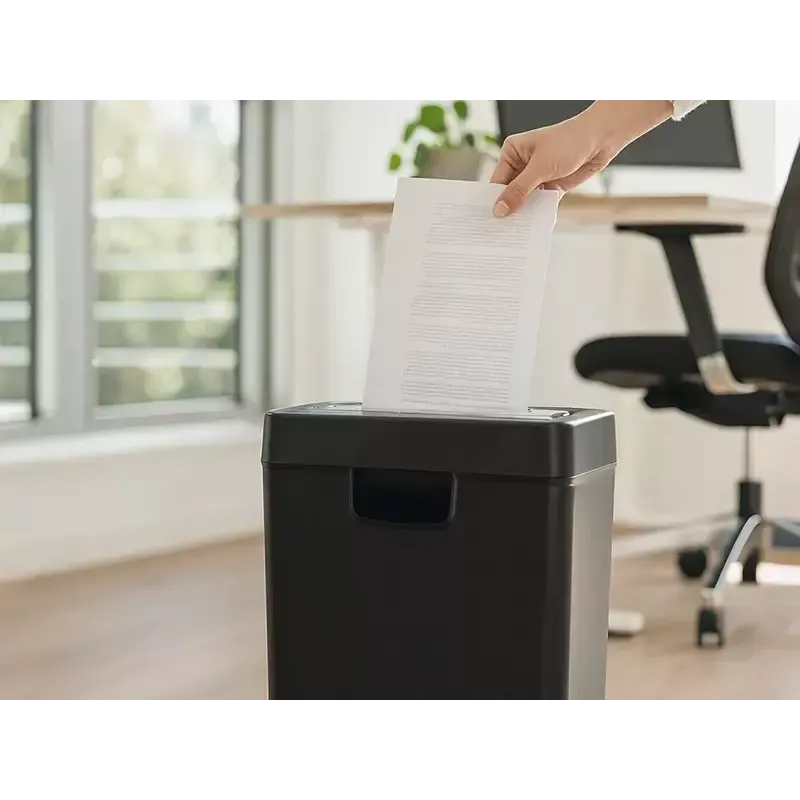 Niszczarka TRACER Edge10L cięcie krzyżowe, pojemność do 10 arkuszy, ścinki 6 mm, kosz 10 l, czarna