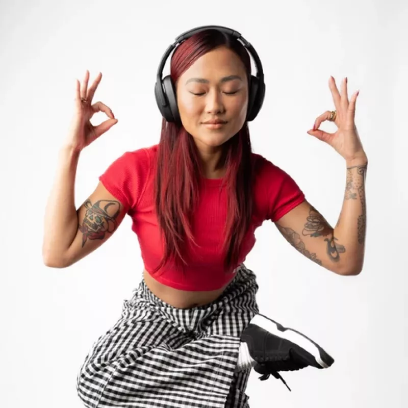 Słuchawki Skullcandy Crusher Evo — bezprzewodowy i przewodowy zestaw słuchawkowy nauszny, Bluetooth 5.0, 40 h bateria, USB-C, 3,5 mm, składane, czarne