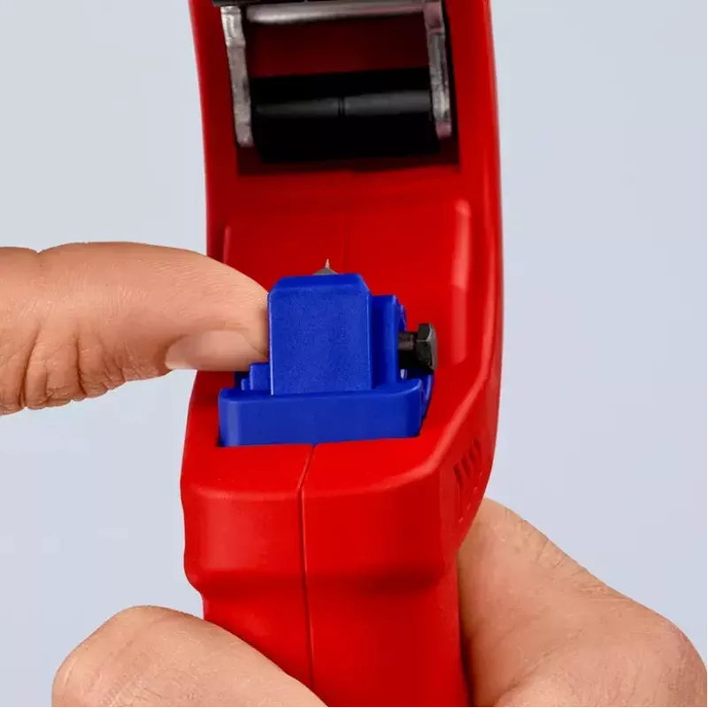 Obcinak do rur Knipex 90 23 01 BK, ostrze stalowe, uchwyt plastikowy, 165 mm