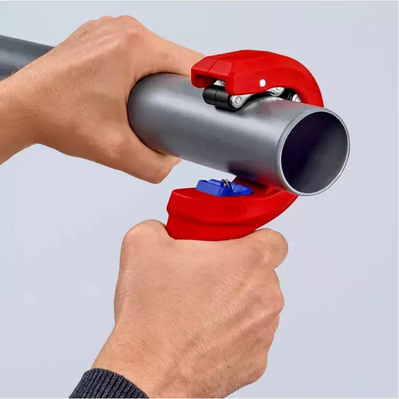 Obcinak do rur Knipex 90 23 01 BK, ostrze stalowe, uchwyt plastikowy, 165 mm