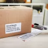 DYMO Authentic LabelWriter Wielofunkcyjne etykiety 32 mm x 57 mm 6 rolek po 1 000 łatwo odklejanych etykiet (6 000 szt.) samoprzylepne do urządzeń LabelWriter