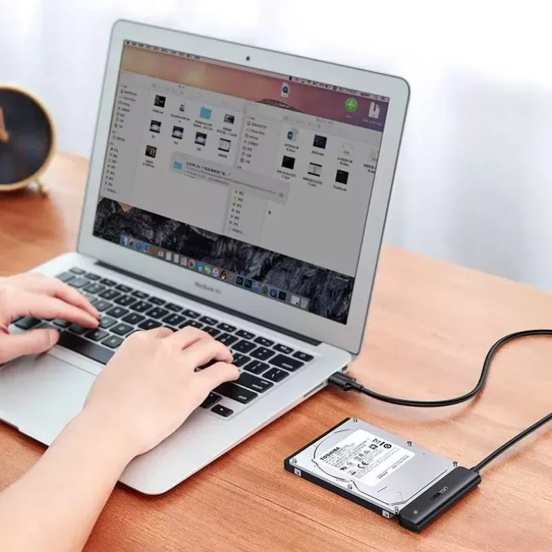 Zewnętrzna obudowa 2,5 cala SATA III USB 3.0 UGREEN 70609 do dysków SSD/HDD SATA 2,5 inch, USB-A na SATA, 5 Gbit/s, czarna