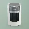 Niszczarka Leitz IQ OptiMax Small Office 350 Micro Cut, poziom bezpieczeństwa P5, 22L - biała