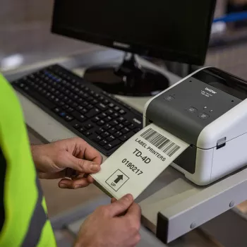 Drukarka etykiet Brother TD-4520DN Termiczny bezpośredni 300 x 300 DPI 203 mm/sec Przewodowa sieć Ethernet LAN