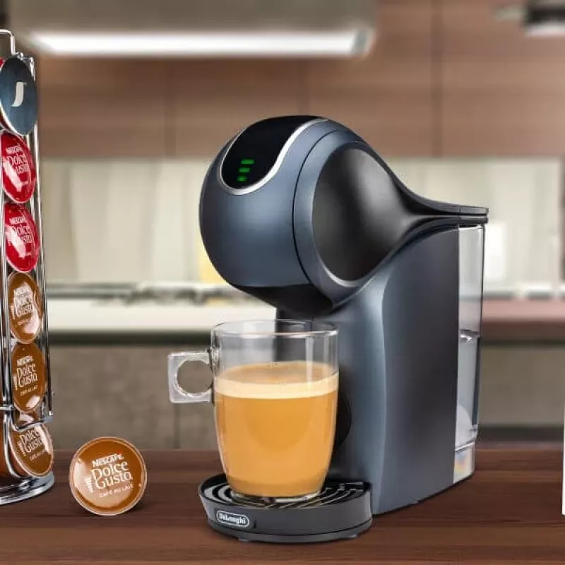 Ekspres do kawy De'Longhi Genio S Touch Nescafé Dolce Gusto, czarny