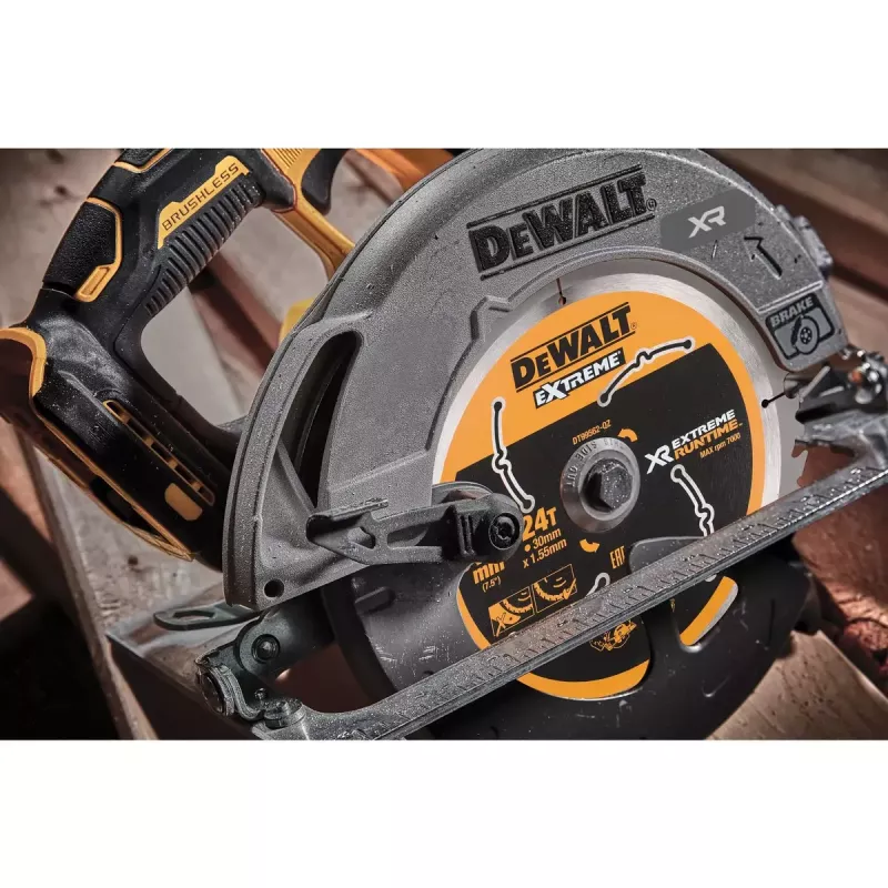 Przenośna pilarka tarczowa DeWALT DCS573NT-XJ
