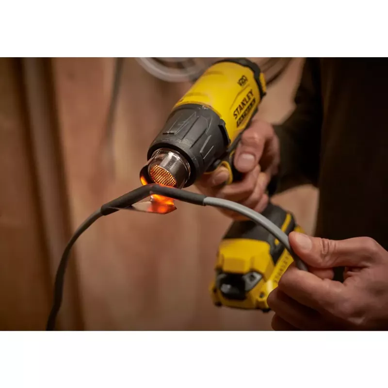 Opalarka Stanley FATMAX SFMCE530B-XJ