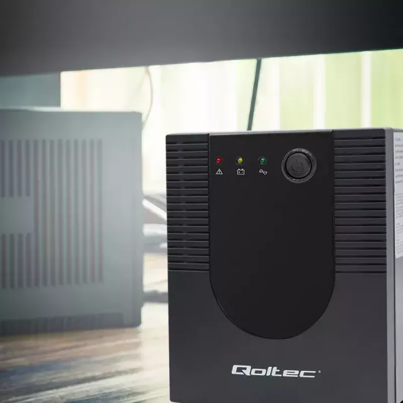 Qoltec UPS 53776 Line-Interactive 1.5 kVA 900 W 4 gniazda AC