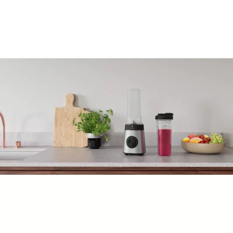 Blender sportowy stołowy Electrolux E4CB1-6ST