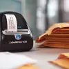 Etykiety adresowe DYMO Authentic LabelWriter | 28 mm x 89 mm | 24 rolki po 130 etykiet łatwych do odklejenia (3120 etykiet) | Samoprzylepne | do drukarek etykiet LabelWriter
