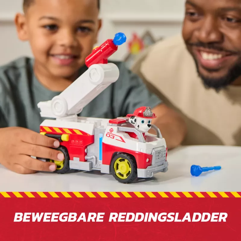 Wóz strażacki zabawka Spin Master Marshall Rescue Fire Engine z figurką akcji, wyrzutnią pocisków, plastik, od 3 lat
