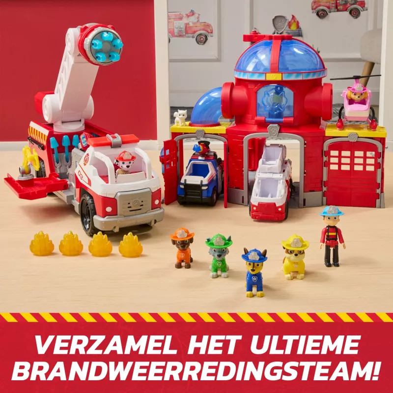 Wóz strażacki zabawka Spin Master Marshall Rescue Fire Engine z figurką akcji, wyrzutnią pocisków, plastik, od 3 lat