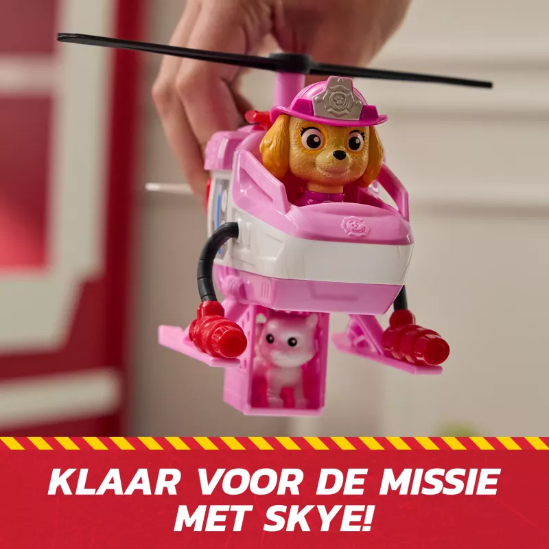 PAW Patrol Fire Rescue: Skye Rescue Fire Chopper z figurką akcji, kotkiem i helikopterem-zabawką, zabawki dla chłopców i dziewczynek od 3 lat