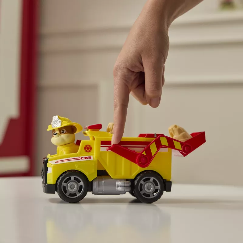 PAW Patrol Fire Rescue: Rubble Rescue Fire Dump Truck z figurką, pociskami i ciężarówką-zabawką, zabawki dla chłopców i dziewczynek od 3 lat