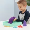 Kinetic Sand, Zestaw piaskownicy, Kreatywne prezenty wielkanocne, Zawiera 1 funt fioletowego formowalnego piasku do zabawy, 4 narzędzia i foremki, Przechowywanie, Zabawki sensoryczne dla dzieci od 3 lat