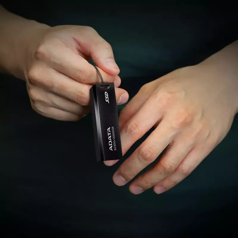 Pamięć USB flash ADATA SC610 500 GB USB Typ-A 3.2 Gen 2 (10 Gbit/s) 550/500 MB/s, czarny