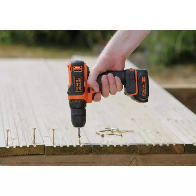 Pistol Grip Drill Czarny & Decker BDCDD12-QW, Keyless, 1.5 Ah
