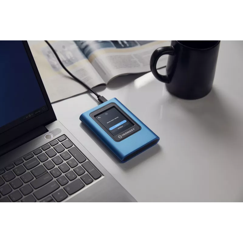 Zewnętrzny dysk SSD Kingston Technology 1920 GB USB Type-C 3.2 Gen 1 IKVP80ES/1920G