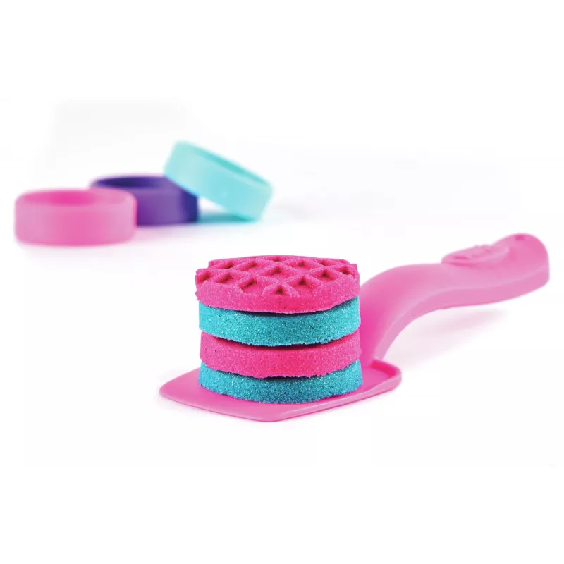 Kinetic Sand Shimmer, zestaw Unicorn Bake Shoppe, 16 uncji (mieniący się turkus i różowy neon), 8 jednorożcowych narzędzi, zabawki sensoryczne dla dzieci od 3 lat