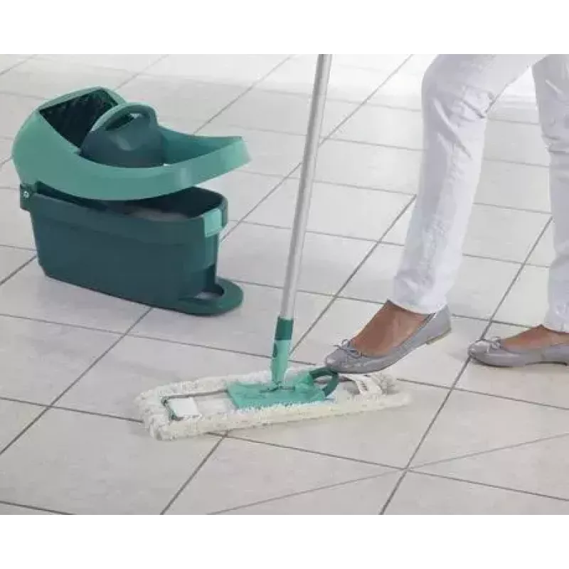 Wiadro z systemem wyciskającym Leifheit 55076 — ergonomiczna wyciskarka, duża pojemność, zielony
