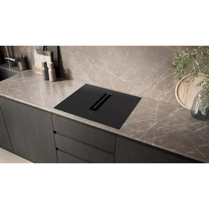 Płyta indukcyjna Siemens iQ300 ED611BS16E Czarna Do zabudowy 60 cm 4 strefy Z wbudowanym okapem