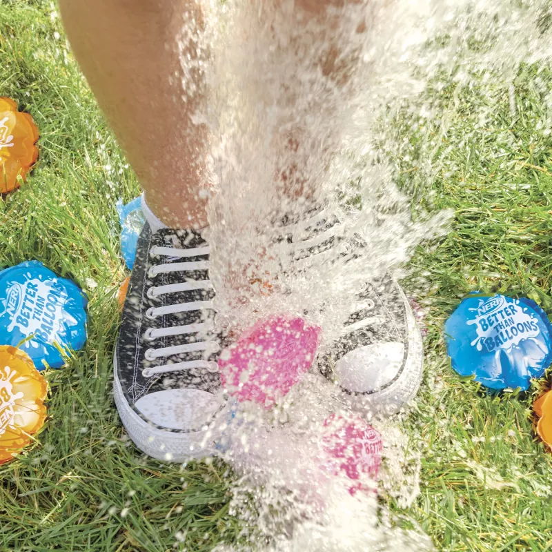 Nerf Super Soaker Better Than Balloons zabawki wodne, łatwe sprzątanie w 1 kawałku, 108 kapsułek, wiele sposobów na zabawę, wodne szaleństwa w ogrodzie, prezenty dla dzieci, wiek 3+