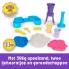 Kinetic Sand, Stacja Soft Serve, upominki do koszyczka wielkanocnego, zawiera 14 uncji plastycznego piasku do formowania (3 kolory), 2 rożki do lodów i 2 narzędzia