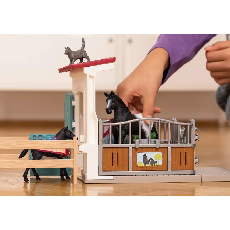 schleich HORSE CLUB Boks dla koni z klaczą i źrebakiem, Stajnia dla koni, Konie, 5 lat, Wielokolorowy, Plastik