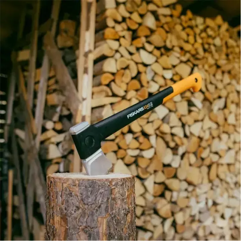Narzędzie siekiera Fiskars 1069105