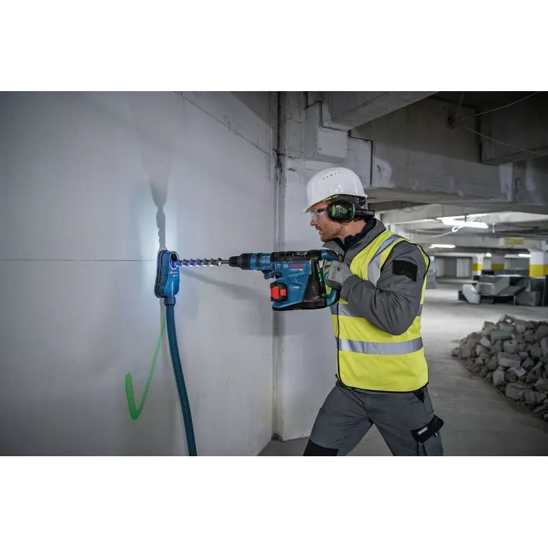 Bosch GBH 18V-40 C Professional, 104 dB, 93 dB, 395 mm, 607 mm, 179 mm