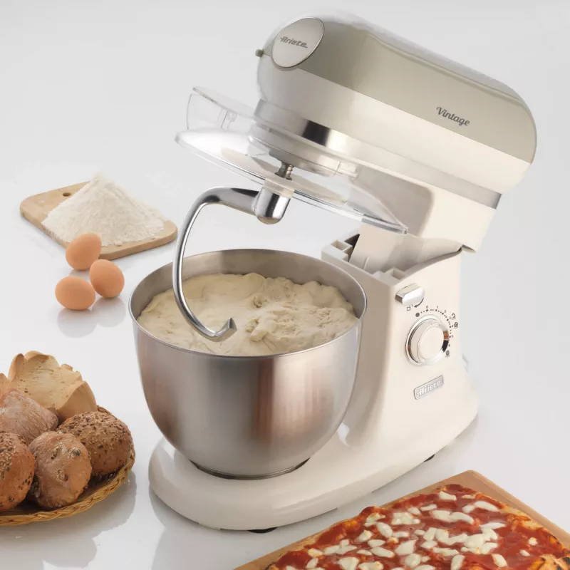 Ariete 1588 Vintage Mixer, Planetary Mixer do chleba, pizzy, ciast i wypieków, pojemność 5,5 l, 7 prędkości, 2400 W, pastelowy beż
