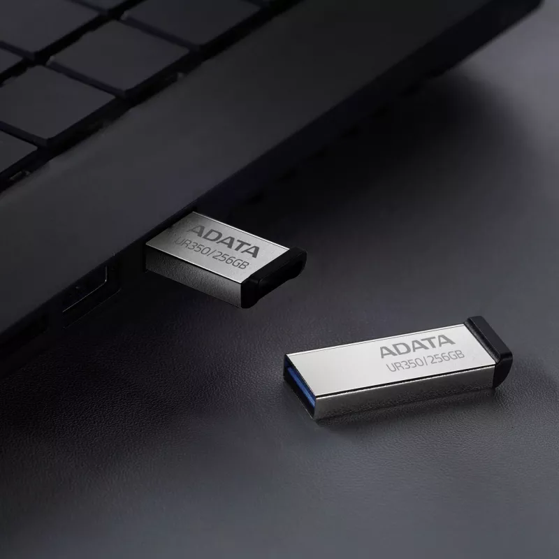 ADATA UR350 pendrive 256 GB USB Type-A 3.2 Gen 1 (3.1 Gen 1) czarny, srebrny