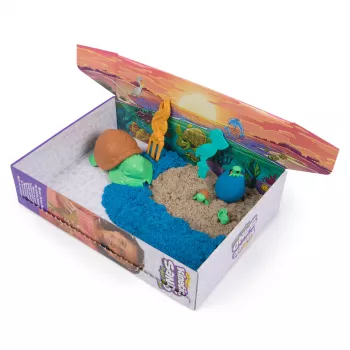 Kinetic Sand, Project Planet Turtle Beach z 14 uncjami piasku do zabawy, narzędziami i foremkami, zrównoważonymi ekologicznymi materiałami, zabawki sensoryczne dla dzieci
