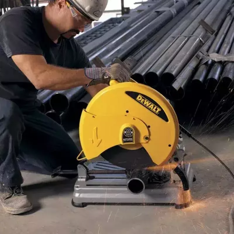 DeWalt D28715 14-calowa piła do szybkiej wymiany