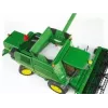 Ciągnik-zabawka BRUDER John Deere T670i