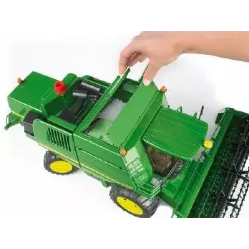 Ciągnik-zabawka BRUDER John Deere T670i