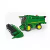 Ciągnik-zabawka BRUDER John Deere T670i