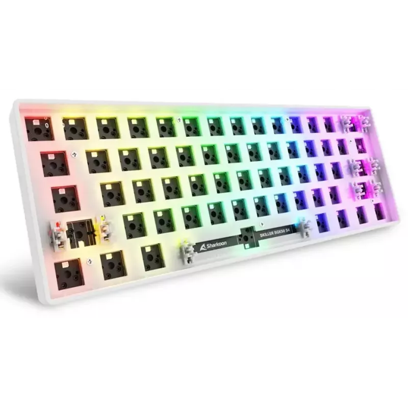 Kompaktowa przewodowa klawiatura 60% Sharkoon SKILLER SGK50 S4 — układ QWERTY niemiecki, podświetlenie RGB, USB, kabel 1,5 m, biała