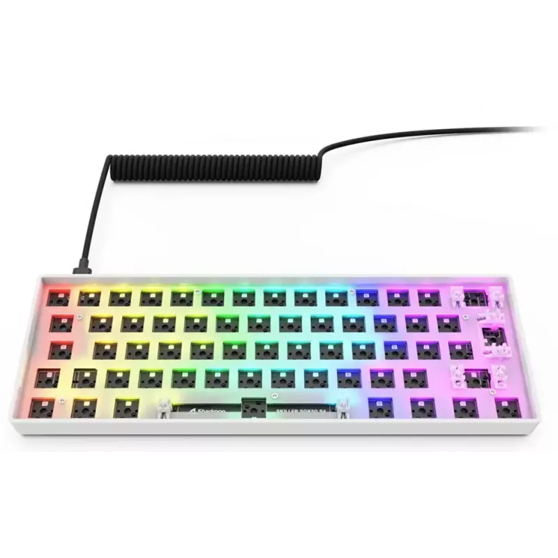 Kompaktowa przewodowa klawiatura 60% Sharkoon SKILLER SGK50 S4 — układ QWERTY niemiecki, podświetlenie RGB, USB, kabel 1,5 m, biała