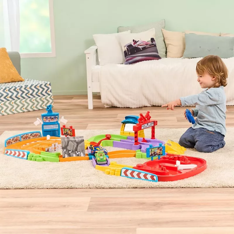 Tor wyścigowy dla zdalnie sterowanych samochodów VTech Tut Tut Baby Flitzer – interaktywny zestaw pojazdów push-and-go