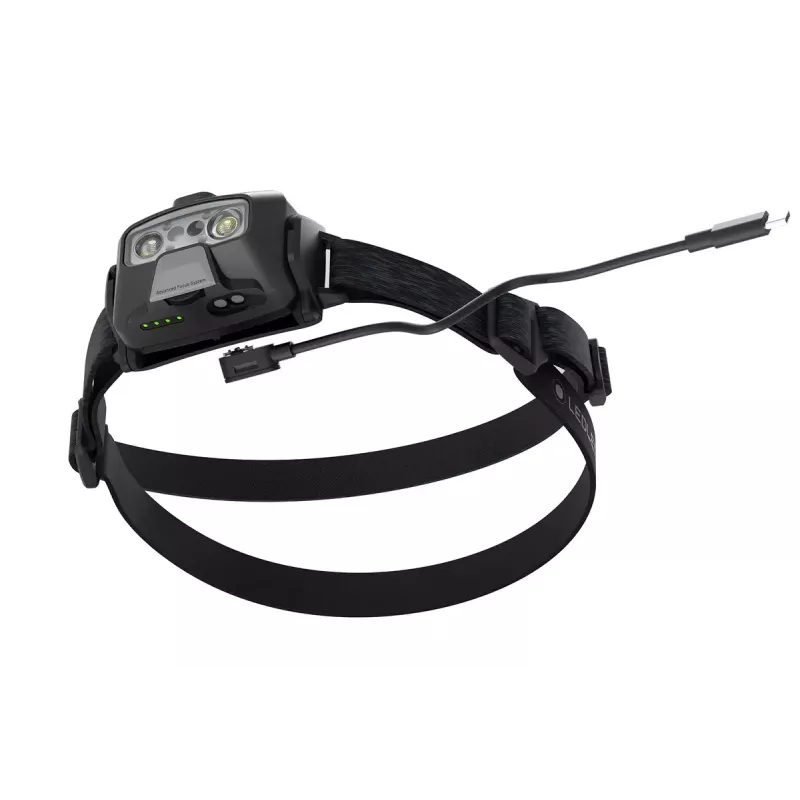 Latarka na opaskę Ledlenser HF6R Core Czarna 800 lm IP68