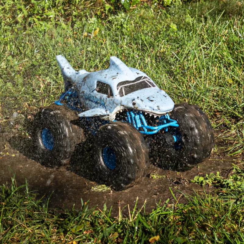 Monster Jam, Oficjalny Megalodon STORM — Zdalnie sterowany monster truck terenowy, skala 1:15