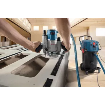 Bosch 0 601 9C3 300 odkurzacz 55 L Odkurzacz beczkowy Na sucho i na mokro 1380 W Bezworkowy