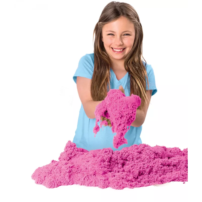 Kinetic Sand, Różowy Piasek do Zabawy 2lb, Propozycje do Wielkanocnego Koszyczka, Formowalne Zabawki Sensoryczne dla Dzieci, Zamykana Torebka (Opakowanie Może Się Różnić)